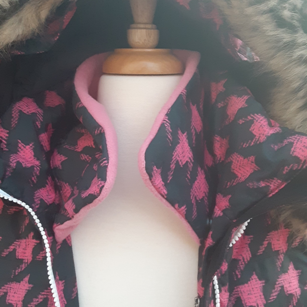 Descent Jacket. - Picture 6 of 11
